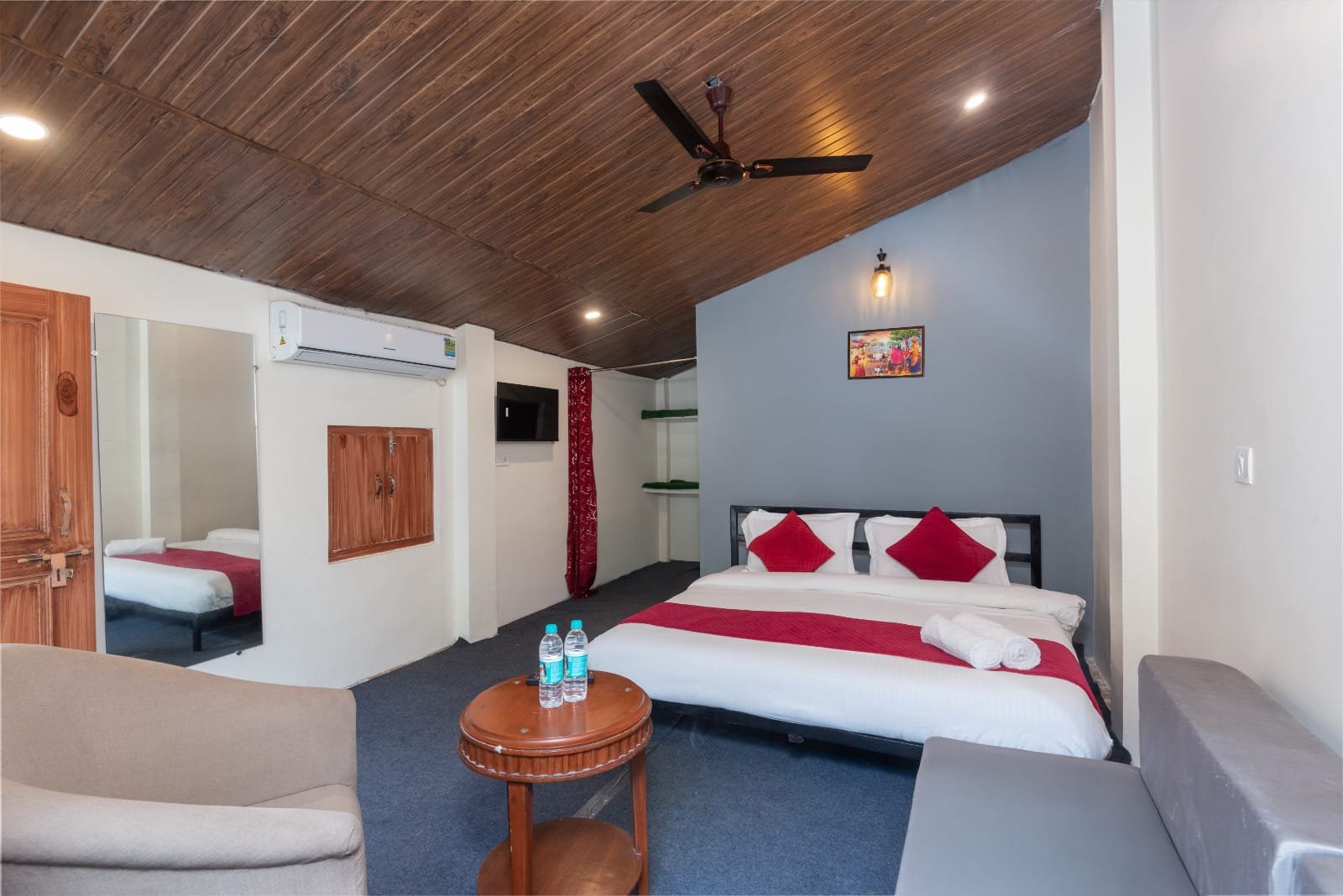 Room photo