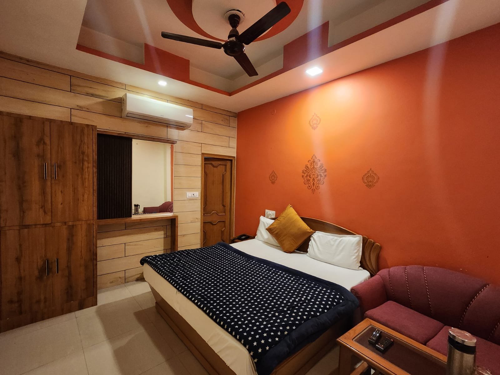 Room photo