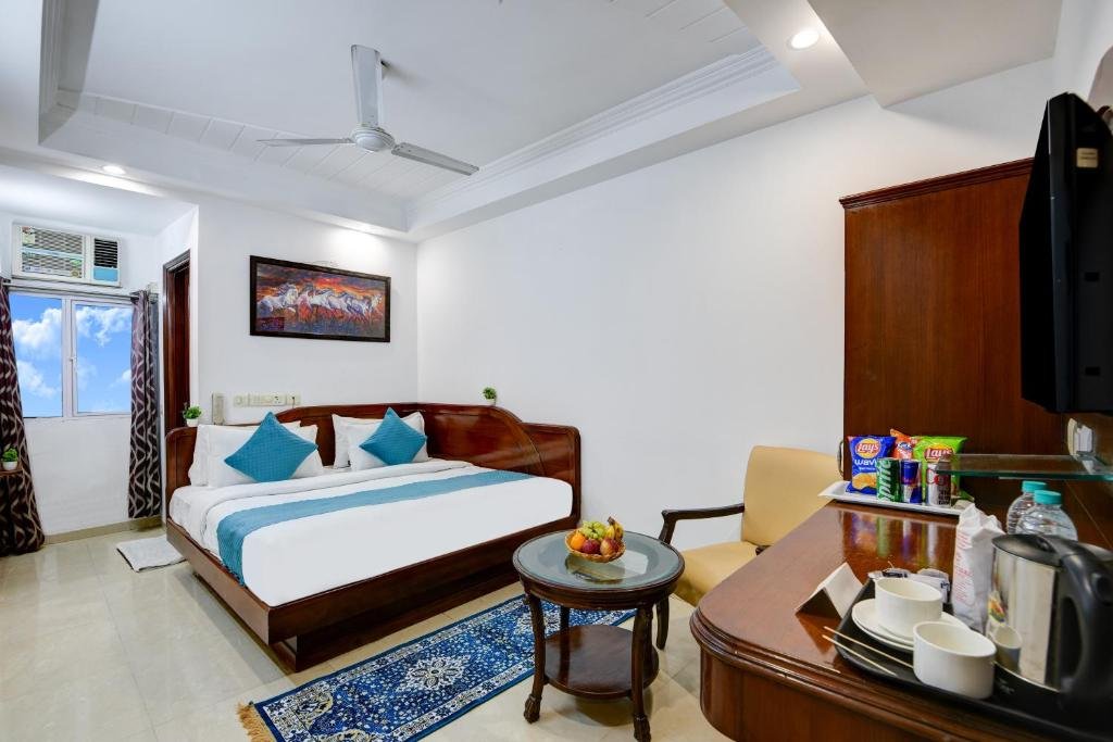 Hotel Chanchal Deluxe