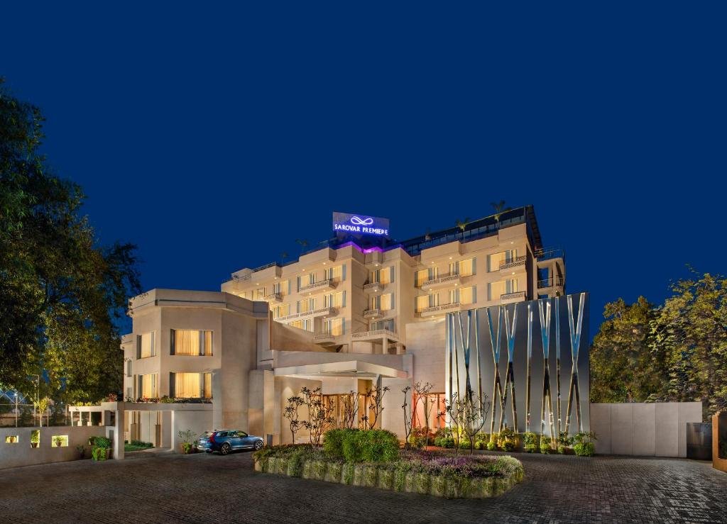 Sarovar Premiere 