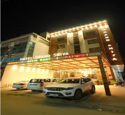 Oaktel Hotel Grand Shiva