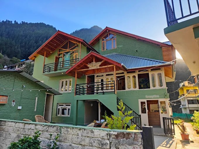 Solhaus Hostel Kasol