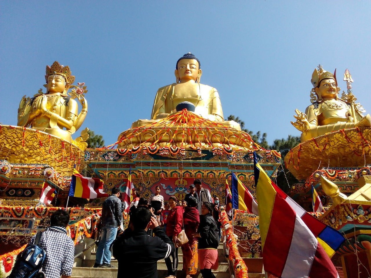 ✈️ Nepal Highlights – Kathmandu & Pokhara (5 Days / 4 Nights with Flights)