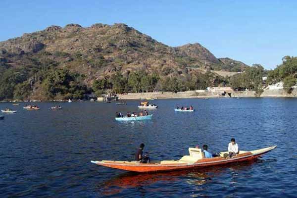 From Delhi: Mount Abu & Haldighati Tour