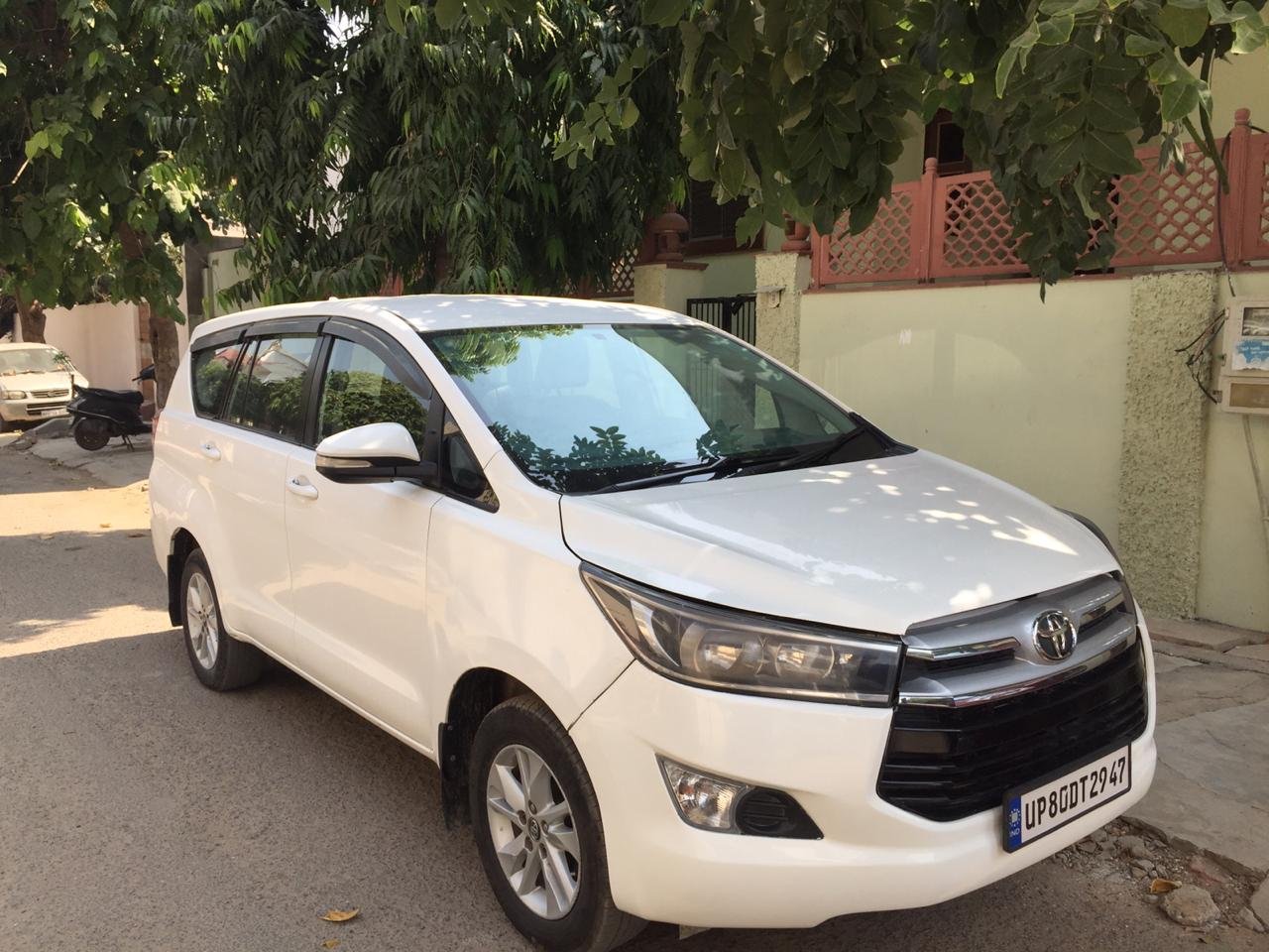 Toyota Innova Crysta